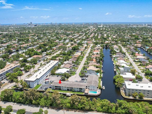1400 NE 55 St 208, Fort Lauderdale FL 33334