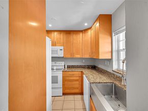 1400 NE 55 St 208, Fort Lauderdale FL 33334