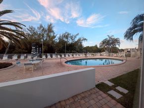 2860 NE 14th St Causeway 102d, Pompano Beach FL 33062