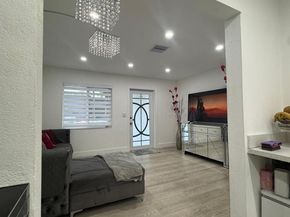 6404 Meade St, Hollywood FL 33024