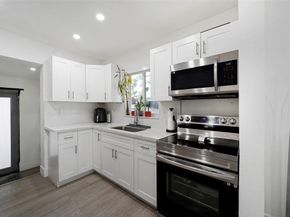6404 Meade St, Hollywood FL 33024