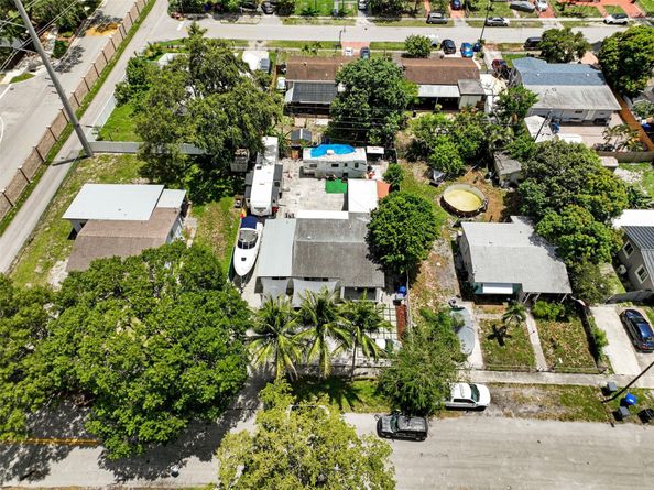 6404 Meade St, Hollywood FL 33024
