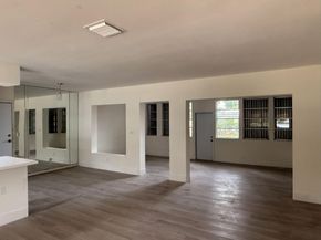 237 E Ilex Dr, West Palm Beach FL 33403