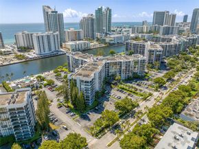 800 Parkview Dr 1001, Hallandale Beach FL 33009
