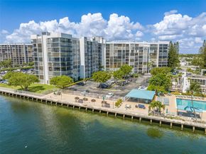 800 Parkview Dr 1001, Hallandale Beach FL 33009