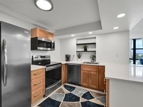 800 Parkview Dr 1001, Hallandale Beach FL 33009