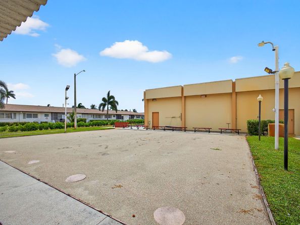 2852 Crosley C Drive W C, West Palm Beach FL 33415