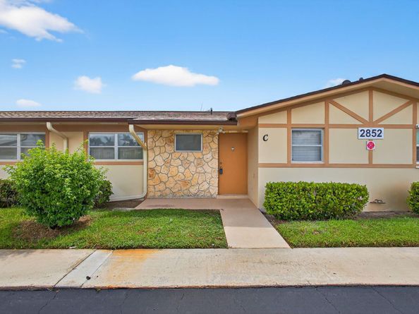 2852 Crosley C Drive W C, West Palm Beach FL 33415