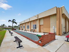 2852 Crosley C Drive W C, West Palm Beach FL 33415