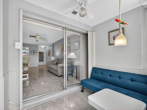 2852 Crosley C Drive W C, West Palm Beach FL 33415
