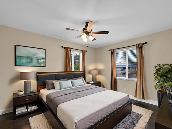 301 SW 17th St, Fort Lauderdale FL 33315