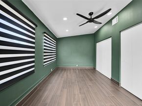 301 SW 17th St, Fort Lauderdale FL 33315