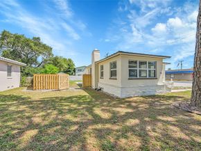 301 SW 17th St, Fort Lauderdale FL 33315