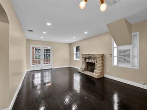 301 SW 17th St, Fort Lauderdale FL 33315