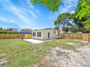 301 SW 17th St, Fort Lauderdale FL 33315