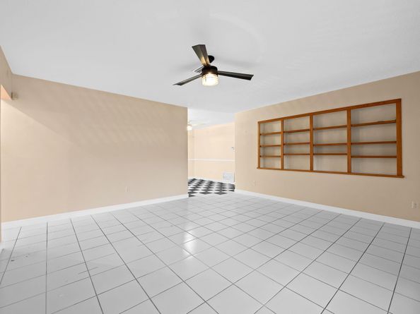 381 SE 6th Ter, Pompano Beach FL 33060