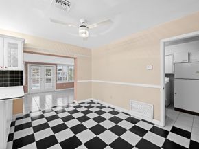 381 SE 6th Ter, Pompano Beach FL 33060