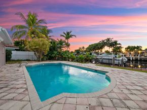 381 SE 6th Ter, Pompano Beach FL 33060