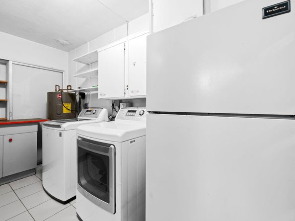 381 SE 6th Ter, Pompano Beach FL 33060