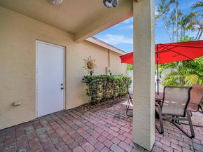 607 SW 5th Ave, Fort Lauderdale FL 33315