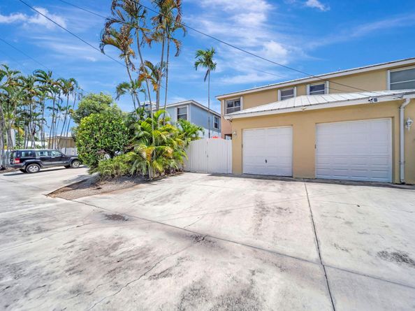 607 SW 5th Ave, Fort Lauderdale FL 33315