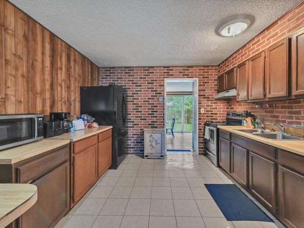 629 Dogwood Road, West Palm Beach FL 33409