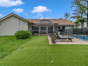1462 NW 97th Ter, Coral Springs FL 33071