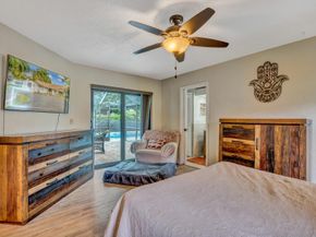 1462 NW 97th Ter, Coral Springs FL 33071