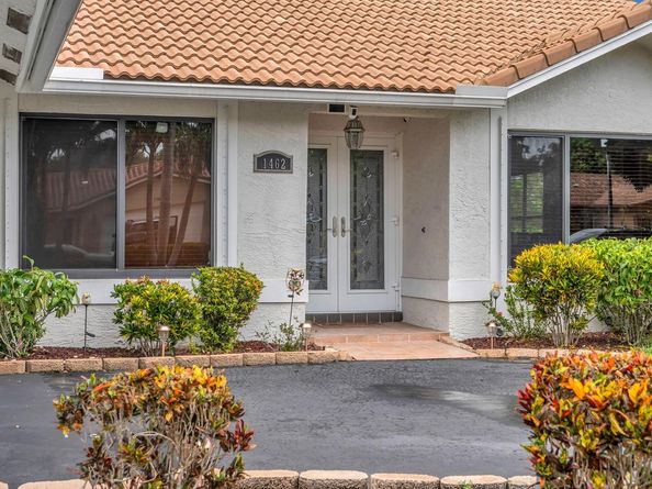 1462 NW 97th Ter, Coral Springs FL 33071