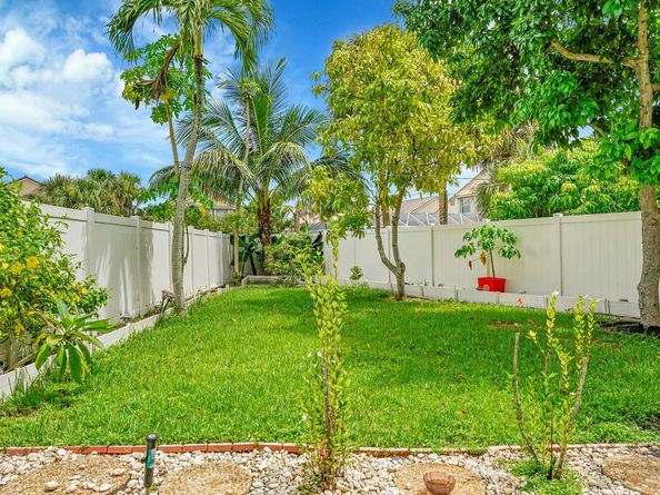 3354 Greenview Terrace W, Margate FL 33063