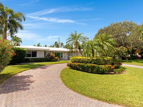 2720 SE 2nd Court, Pompano Beach FL 33062