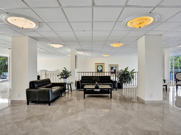 2701 N Ocean Blvd 11D, Fort Lauderdale FL 33308
