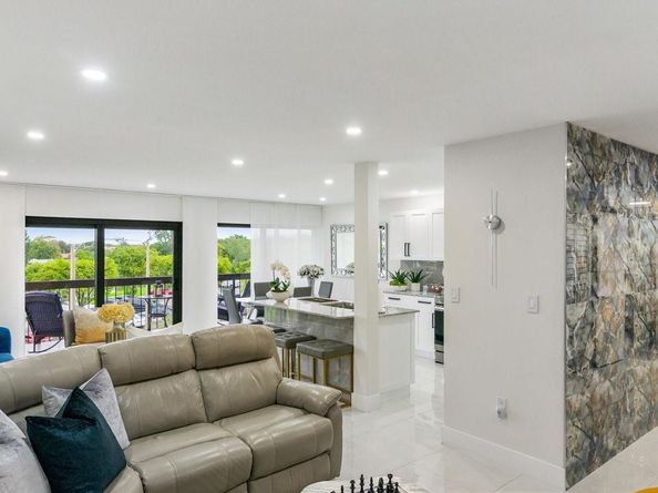 1350 SW 122nd Ave 415, Miami FL 33184