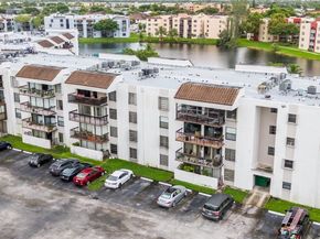 1350 SW 122nd Ave 415, Miami FL 33184