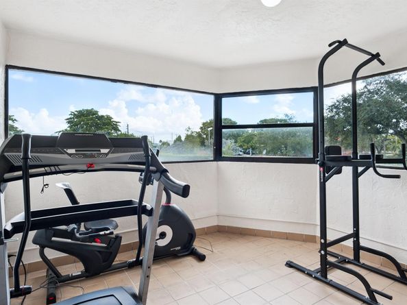 1891 N 61st Avenue B206, Hollywood FL 33024