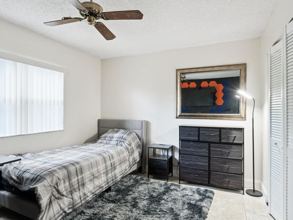 1891 N 61st Avenue B206, Hollywood FL 33024