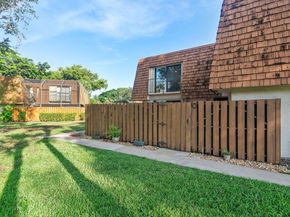 2171 SW 90th Ave c8, Davie FL 33324