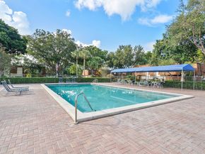 2171 SW 90th Ave c8, Davie FL 33324
