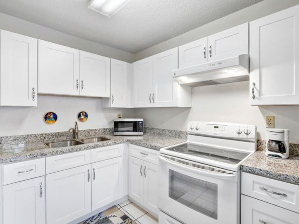 2171 SW 90th Ave c8, Davie FL 33324