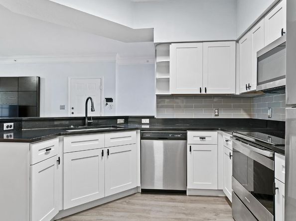 9857 Baywinds Drive 9206, West Palm Beach FL 33411