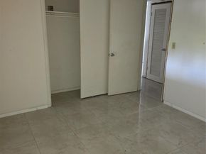 455 Paradise Isle Blvd 305, Hallandale Beach FL 33009