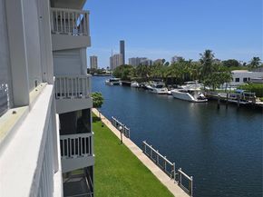 455 Paradise Isle Blvd 305, Hallandale Beach FL 33009