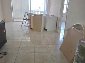 455 Paradise Isle Blvd 305, Hallandale Beach FL 33009