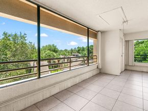 343 Oak Harbour Drive 343, Juno Beach FL 33408