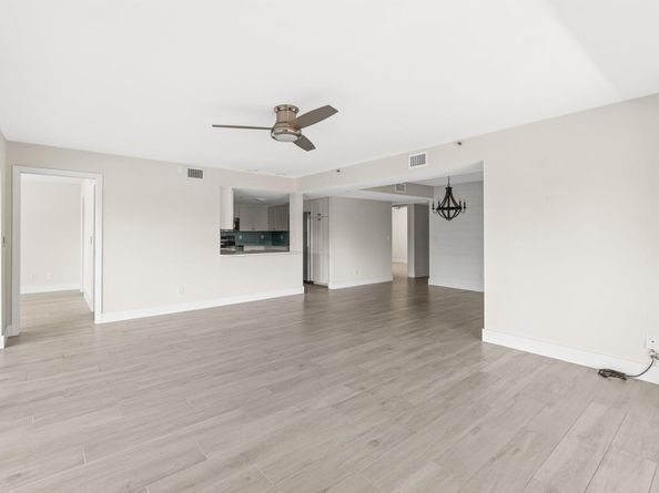 343 Oak Harbour Drive 343, Juno Beach FL 33408