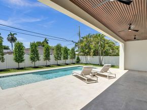 2728 NE 31st St, Lighthouse Point FL 33064