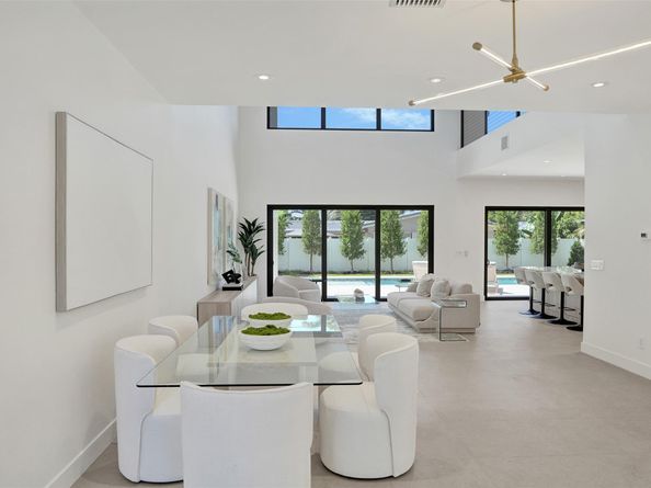 2728 NE 31st St, Lighthouse Point FL 33064