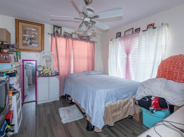 928 S Dixie Highway, Lake Worth Beach FL 33460