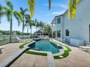 11737 Windsor Bay Pl, Wellington FL 33449