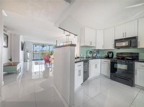 1660 NE 191st St 3111, Miami FL 33179